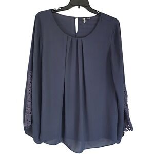 Cato 1946 Blue Gray Pleated Embroidered Bell Sleeve Blouse Top Womens 18/20W
